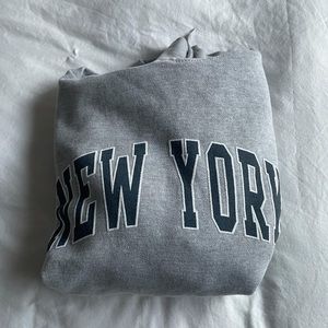CHRISTY NEW YORK HOODIE OVERSIZED FIT